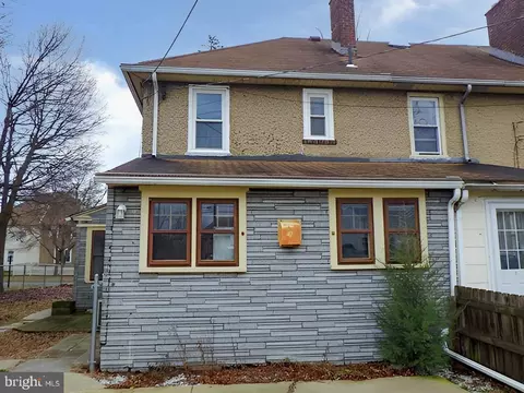 225 N Hannevig Ave, Brooklawn, NJ 08030