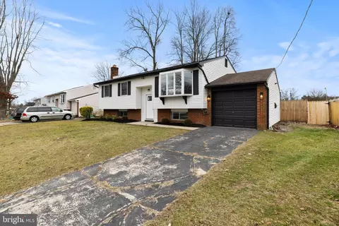83 Estates Rd, Pine Hill, NJ 08021 photo 2