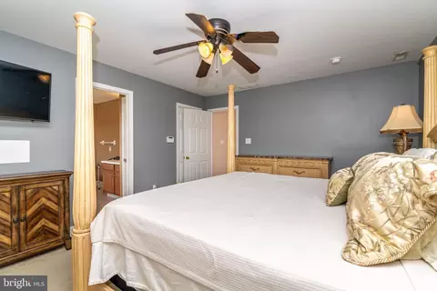 103 Sequoia Dr, Berlin, NJ 08009 photo 13