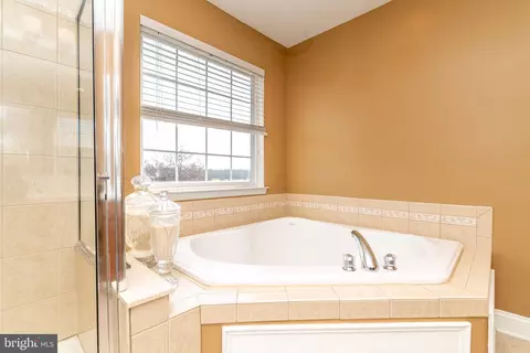 103 Sequoia Dr, Berlin, NJ 08009 photo 15