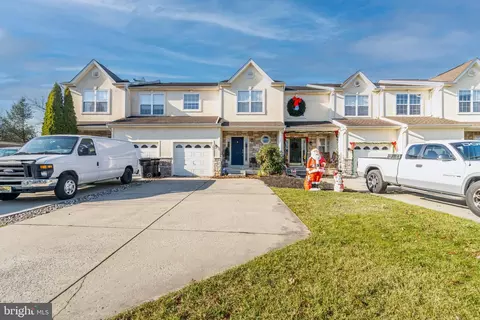 103 Sequoia Dr, Berlin, NJ 08009 photo 2