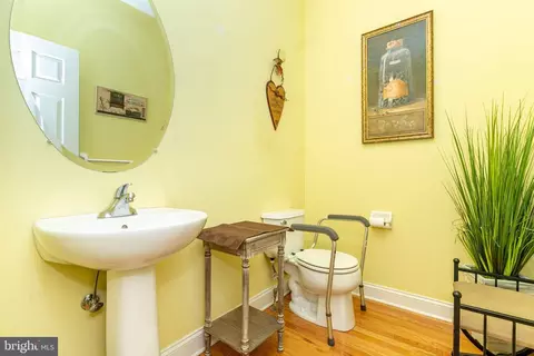 103 Sequoia Dr, Berlin, NJ 08009 photo 10
