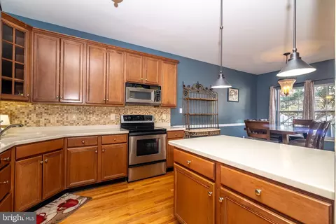 103 Sequoia Dr, Berlin, NJ 08009 photo 5