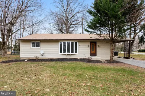 16 Atlantic Ave, Voorhees, NJ 08043