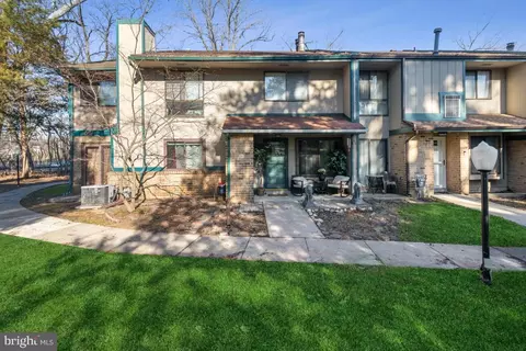 1711 Timber Crk, Lindenwold, NJ 08021
