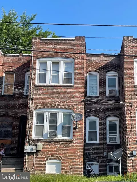 1279 S Merrimac Rd, Camden, NJ 08104
