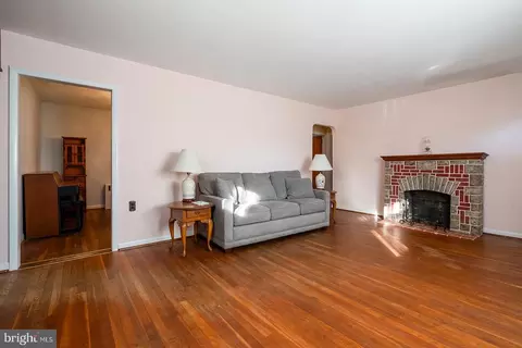 300 E Gibbsboro Rd, Lindenwold, NJ 08021 photo 27