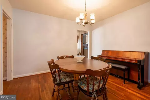 300 E Gibbsboro Rd, Lindenwold, NJ 08021 photo 11