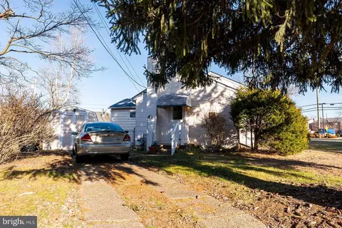 300 E Gibbsboro Rd, Lindenwold, NJ 08021 photo 4