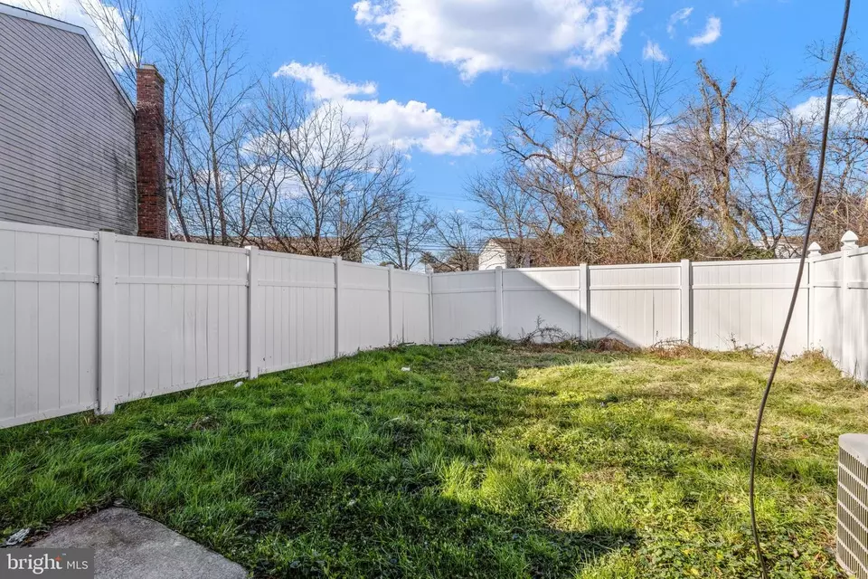 102 La Cascata, Clementon, NJ 08021 25 Photos Movoto