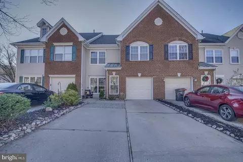 158 La Costa Dr, Blackwood, NJ 08012