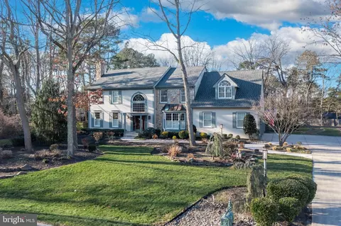 6 Foxboro Ct, Voorhees, NJ 08043