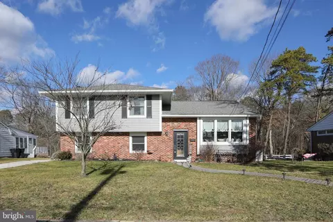 124 Crest Ave, Berlin, NJ 08009