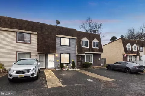 4308 Johnson Ct, Pennsauken, NJ 08110