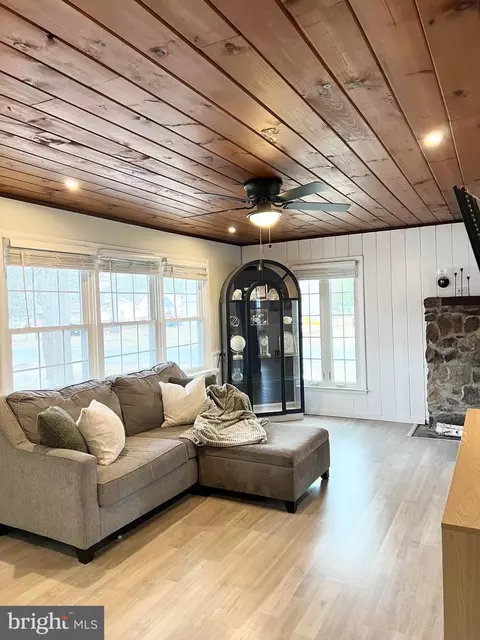 52 E 7th Ave, Pine Hill, NJ 08021 photo 3