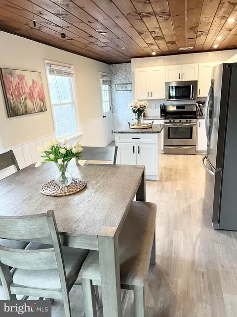 52 E 7th Ave, Pine Hill, NJ 08021