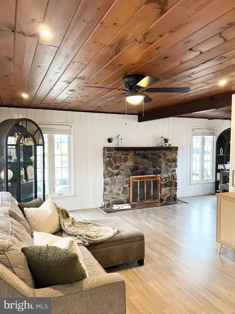 52 E 7th Ave, Pine Hill, NJ 08021 photo 4