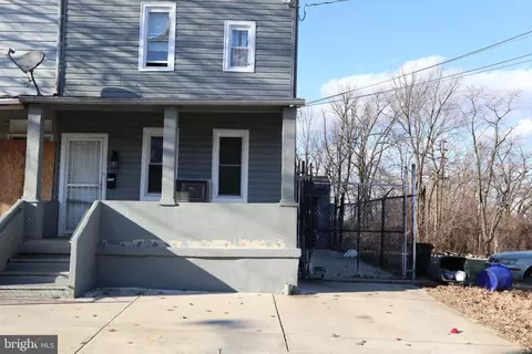 2929 Thompson St, Camden, NJ 08105