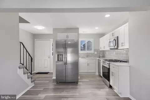 91 La Cascata, Clementon, NJ 08021