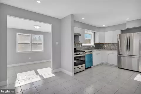 5 Crest Ave, Berlin, NJ 08009 photo 12