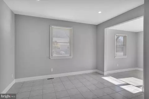 5 Crest Ave, Berlin, NJ 08009 photo 13