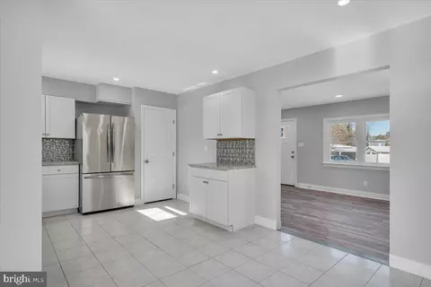 5 Crest Ave, Berlin, NJ 08009 photo 7