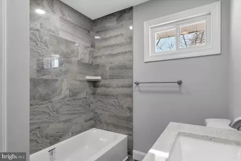 5 Crest Ave, Berlin, NJ 08009 photo 21