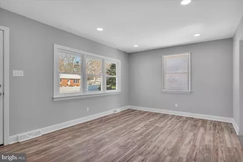 5 Crest Ave, Berlin, NJ 08009 photo 5