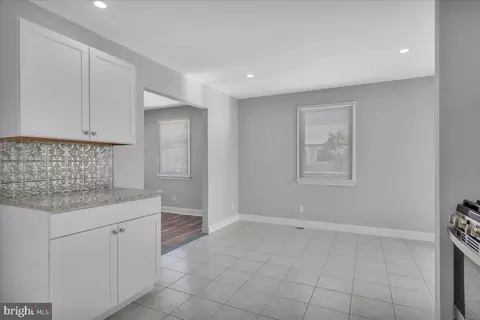 5 Crest Ave, Berlin, NJ 08009 photo 10