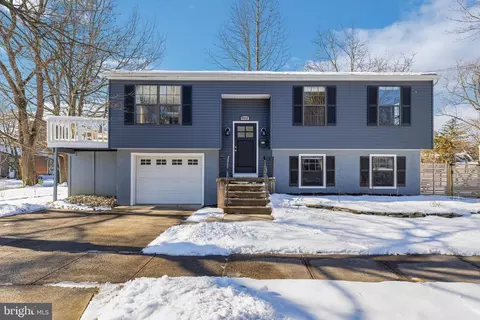 902 Jefferson Ave, Cherry Hill, NJ 08002