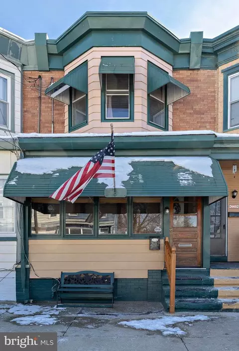 232 3rd St, Gloucester City, NJ 08030