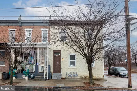 827 Walnut St, Camden, NJ 08103