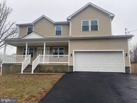 2550 43rd St, Pennsauken, NJ 08110