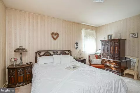 410 Cornwall Rd, Cherry Hill, NJ 08034 photo 13