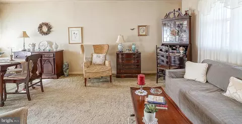 410 Cornwall Rd, Cherry Hill, NJ 08034 photo 5