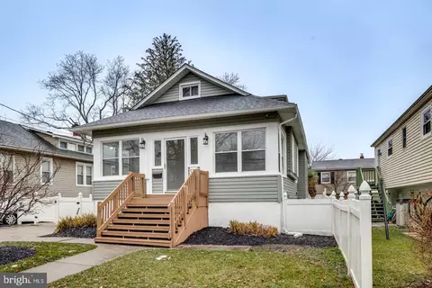136 Cedarcroft Ave, Audubon, NJ 08106