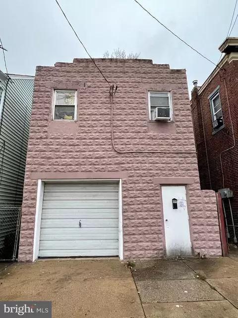 302 Essex St, Gloucester City, NJ 08030