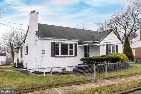 8344 Stockton Ave, Merchantville, NJ 08109