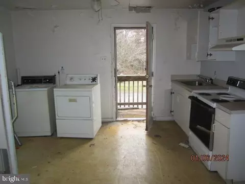 100 Jackson Rd, Berlin, NJ 08009 photo 11