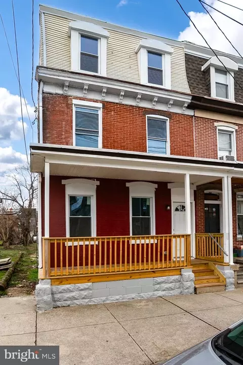 311 Market St, Gloucester City, NJ 08030