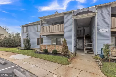 705 The Woods, Cherry Hill, NJ 08003