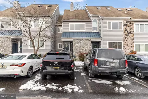 816 Chanticleer, Cherry Hill, NJ 08003