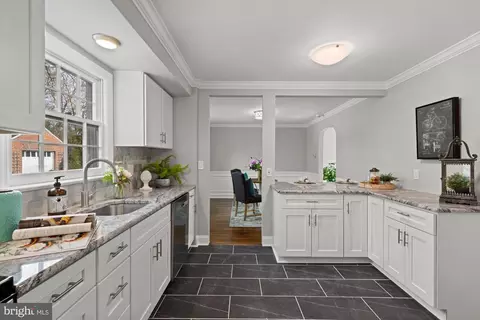 619 Graisbury Ave, Haddonfield, NJ 08033 photo 9