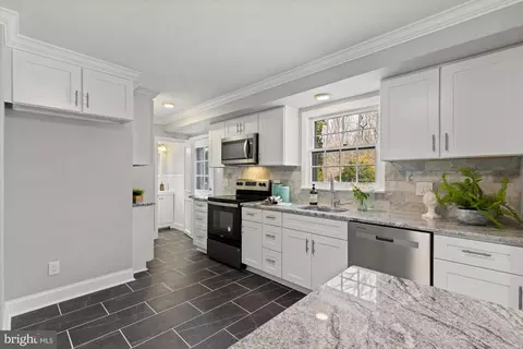 619 Graisbury Ave, Haddonfield, NJ 08033 photo 11