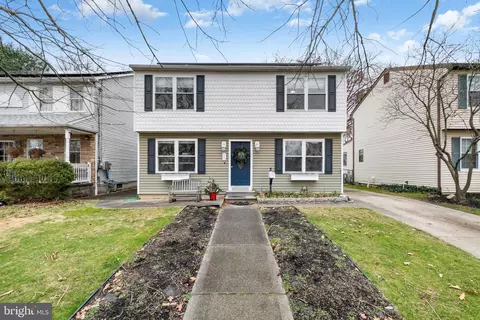 127 W Holly Ave, Oaklyn, NJ 08107