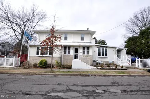 504 New Jersey Ave, Mount Ephraim, NJ 08059