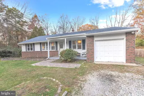420 Center Ave, Chesilhurst, NJ 08089