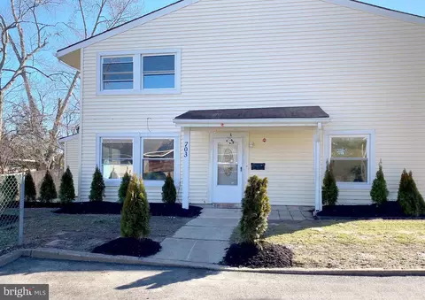 703 Elm Ave, Lindenwold, NJ 08021