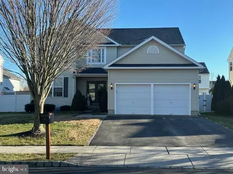 6 Revere Way, Sicklerville, NJ 08081