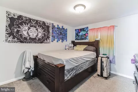Bedroom - 84 E Woodburn Ave, Pine Hill, NJ 08021 photo 3 of 5